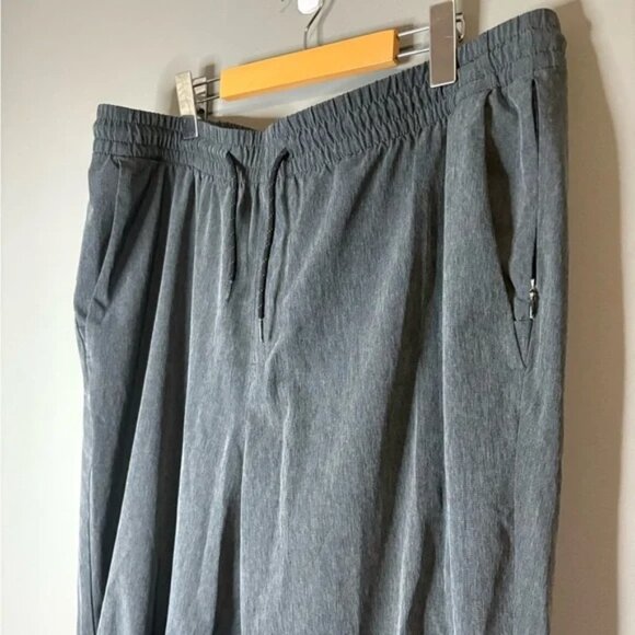 Old Navy Men's size XL Charcoal track pant Joggers, stretchy waist, pockets - Picture 6 of 7